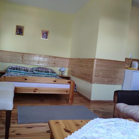 Apartamenty Wakacyjne Nad Jeziorem Juksty 姆拉哥沃 外观 照片