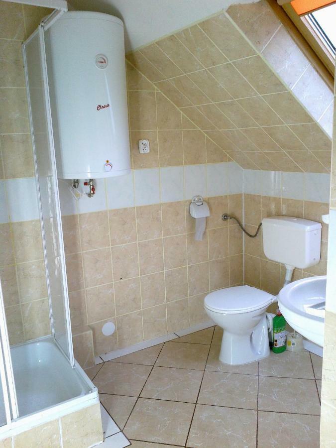 Apartamenty Wakacyjne Nad Jeziorem Juksty 姆拉哥沃 外观 照片