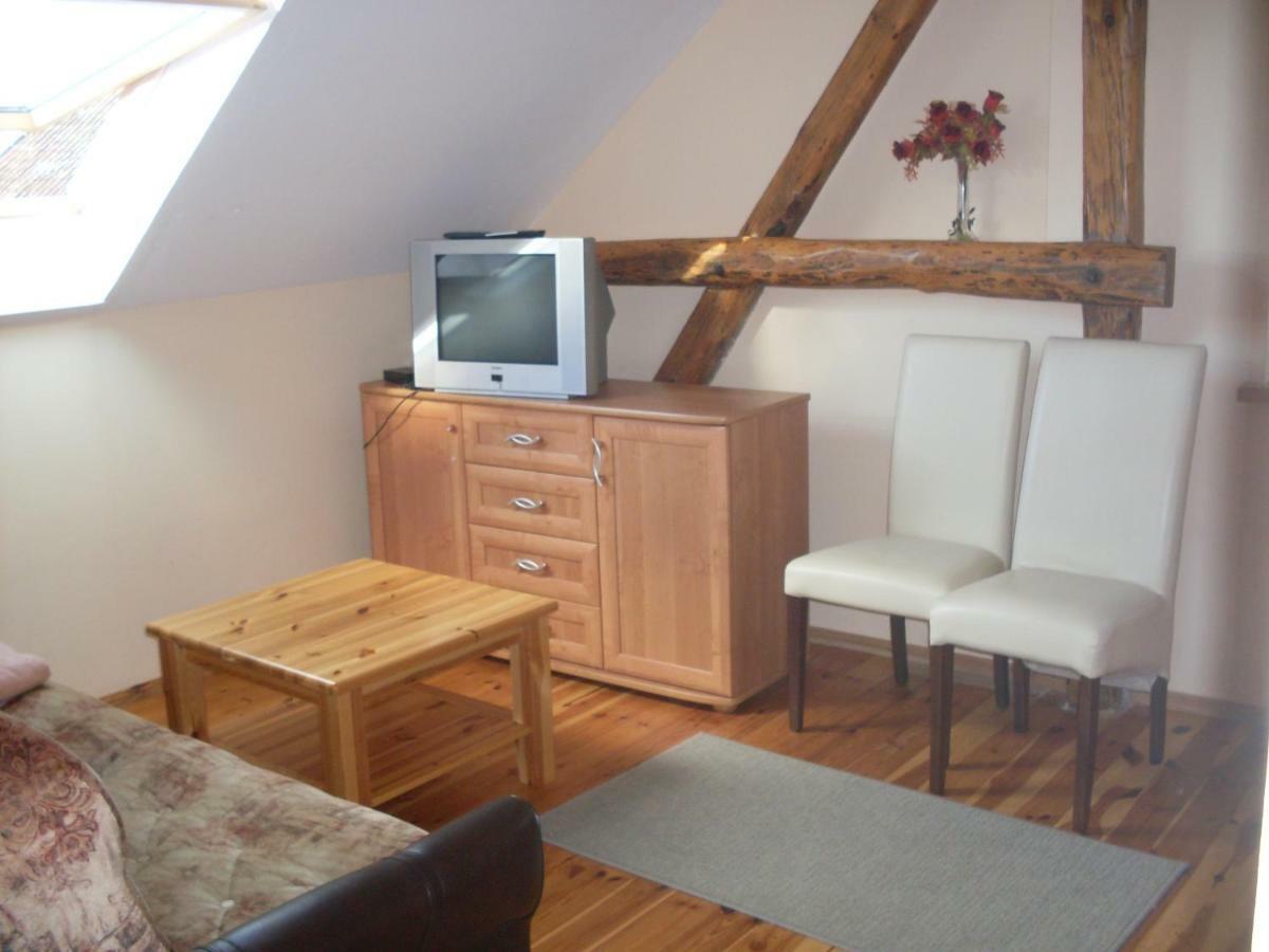 Apartamenty Wakacyjne Nad Jeziorem Juksty 姆拉哥沃 外观 照片